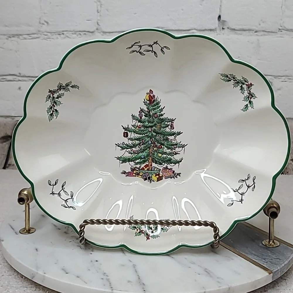 Spode Christmas Tree Mint Vintage Collector Medium Scallop/Fluted Oval Platter